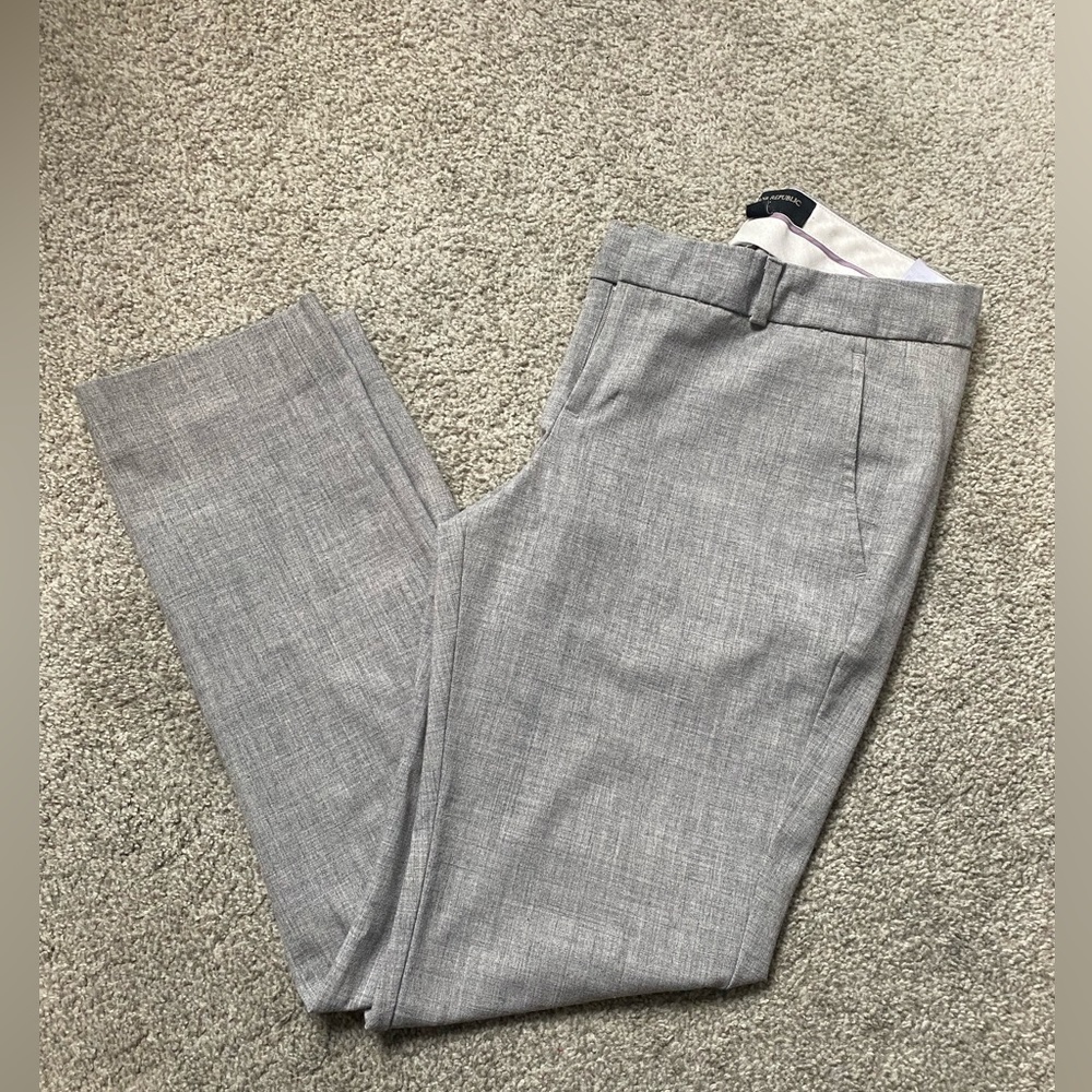 Banana Republic women’s gray dress pants, 2P